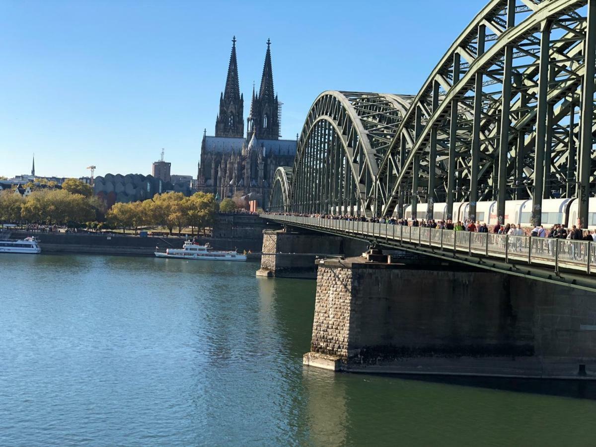 Luxus Nähe Messe - Lanxess Arena Apartment Köln